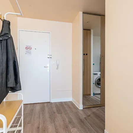 Le Jenny - 2 Lits - 4 Pers' - Parking - Streaming Apartment *