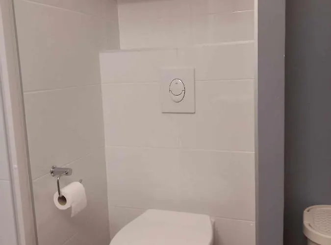 Apartment Le Jenny - 2 Lits - 4 Pers' - Parking - Streaming Metz