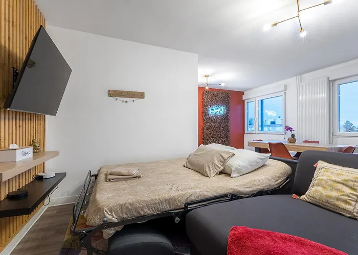 Le Jenny - 2 Lits - 4 Pers' - Parking - Streaming Apartment *